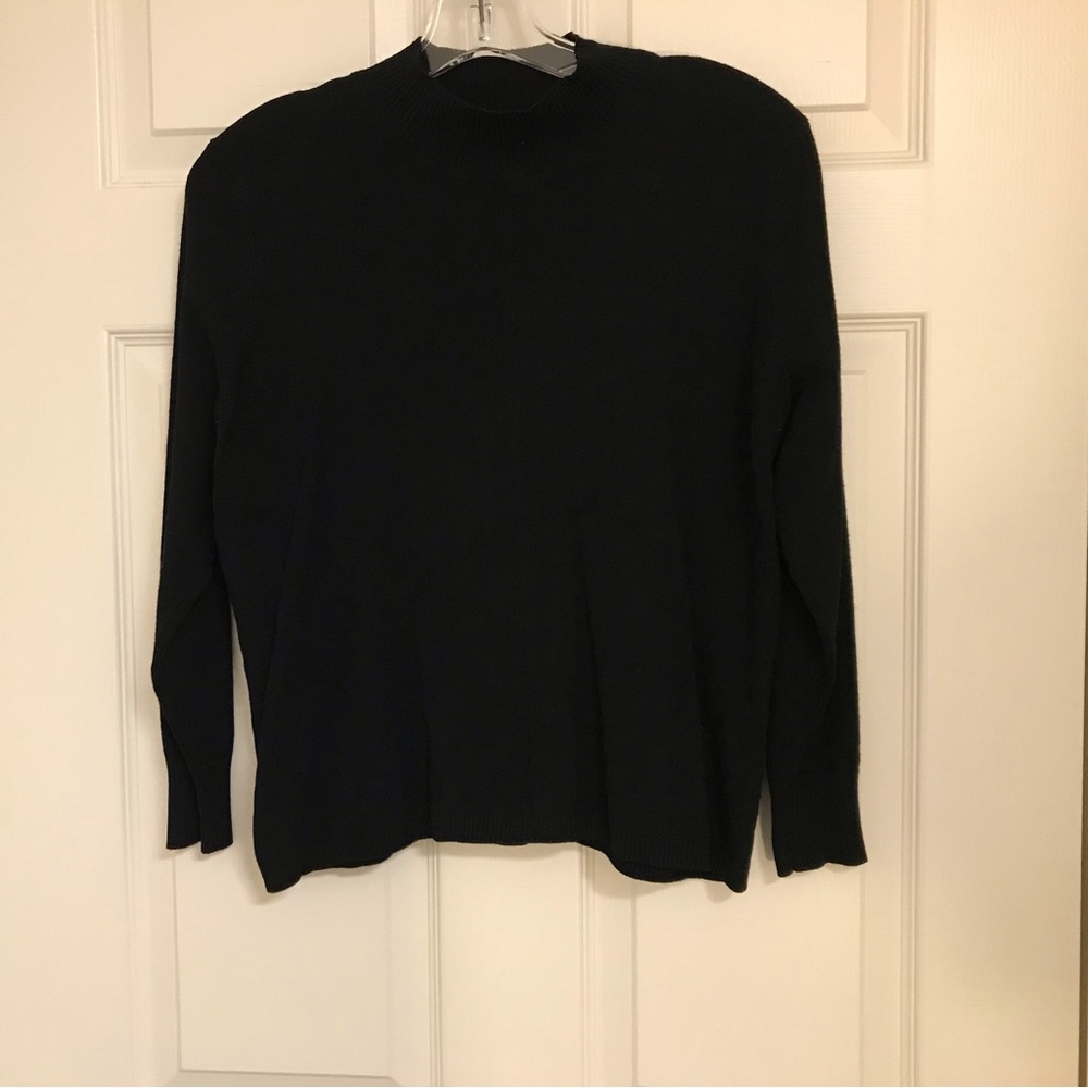 Allison Daley Med. Petite Sweater